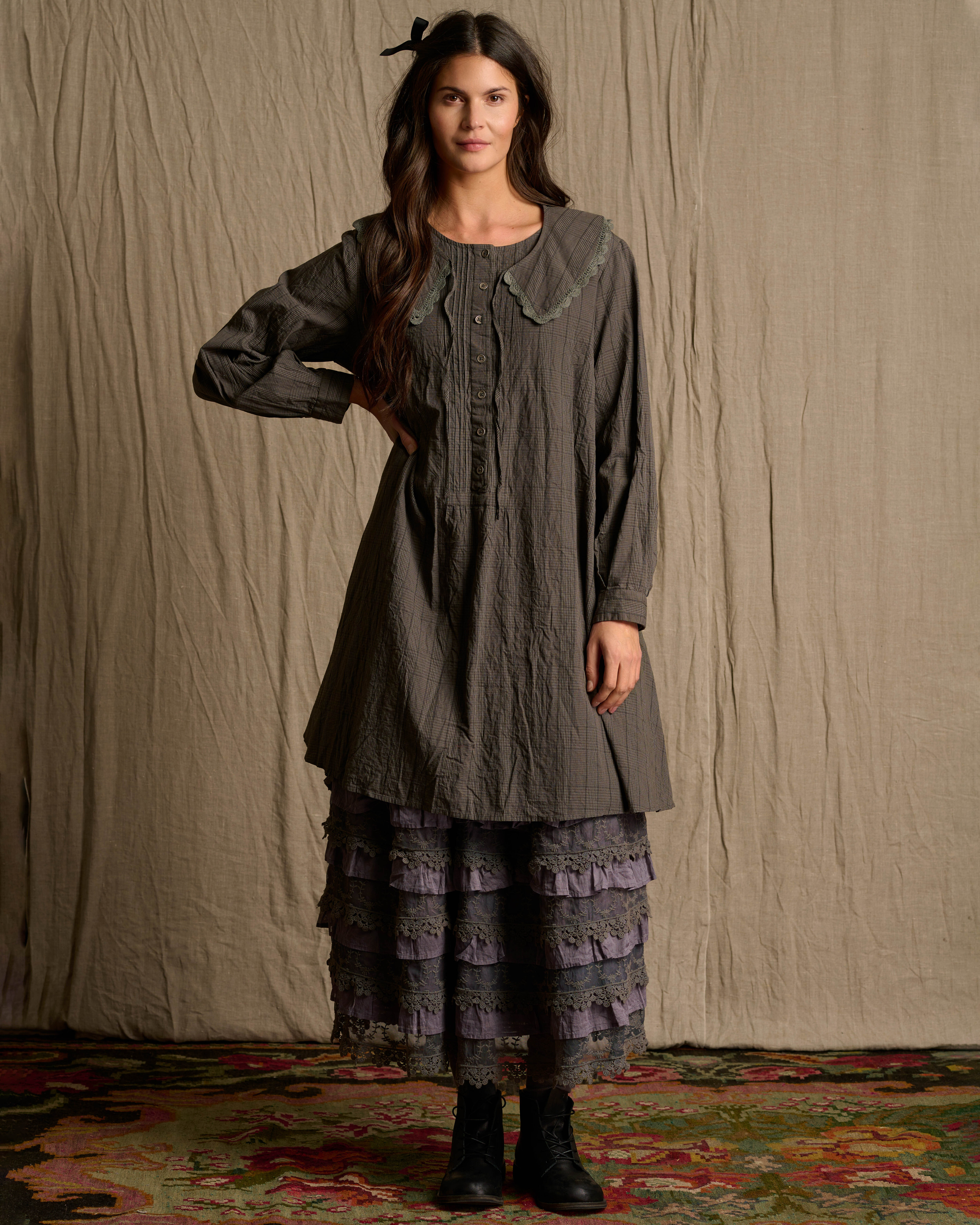 https://www.ewaiwalla.se/pub_docs/files/Ewa-i-Walla---Edna-tunic-Jinelle-skirt.jpg