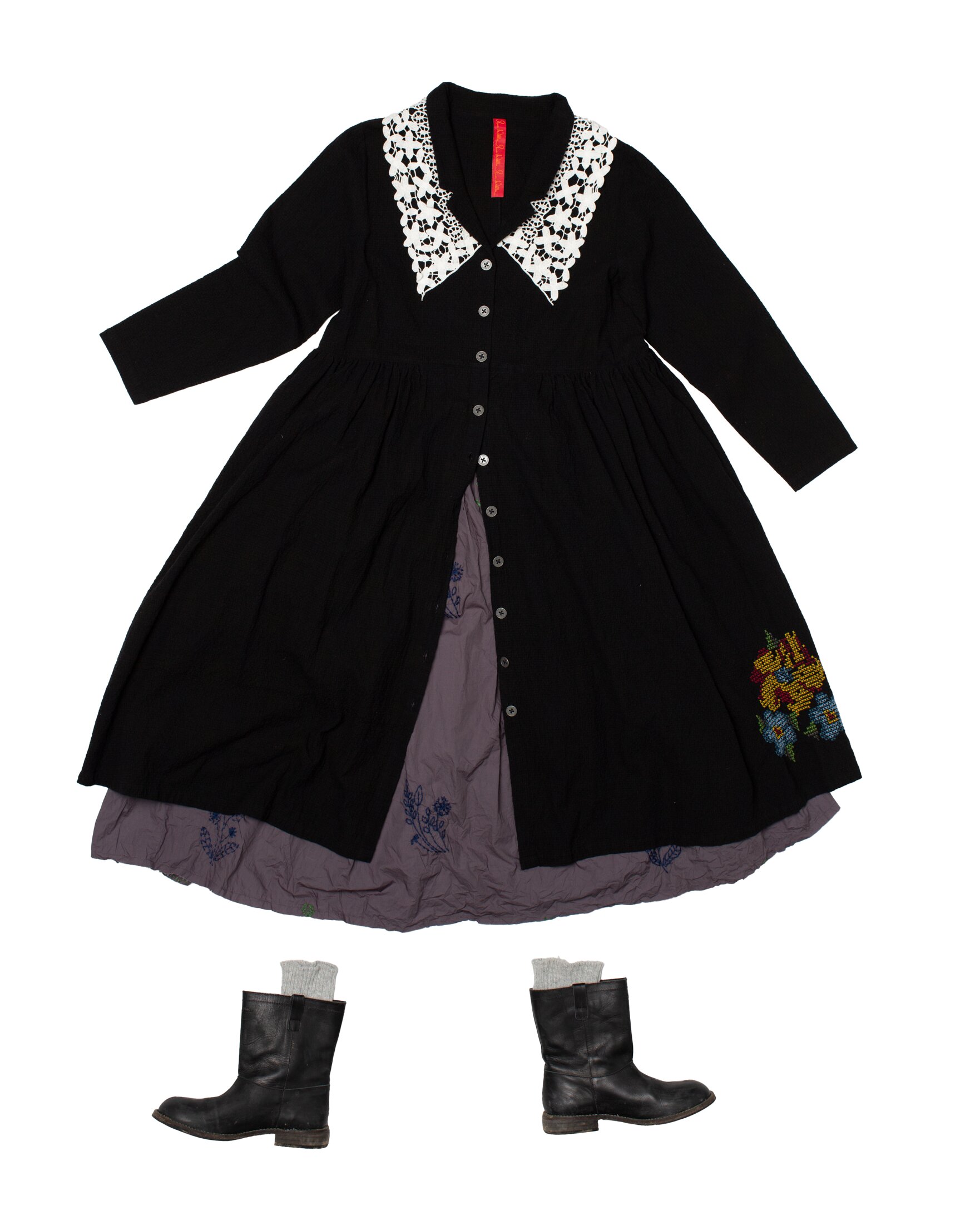 https://www.ewaiwalla.se/pub_docs/files/Ewa-i-Walla-AW24---Jade-dress-Helin-dress-Lace-collar.png