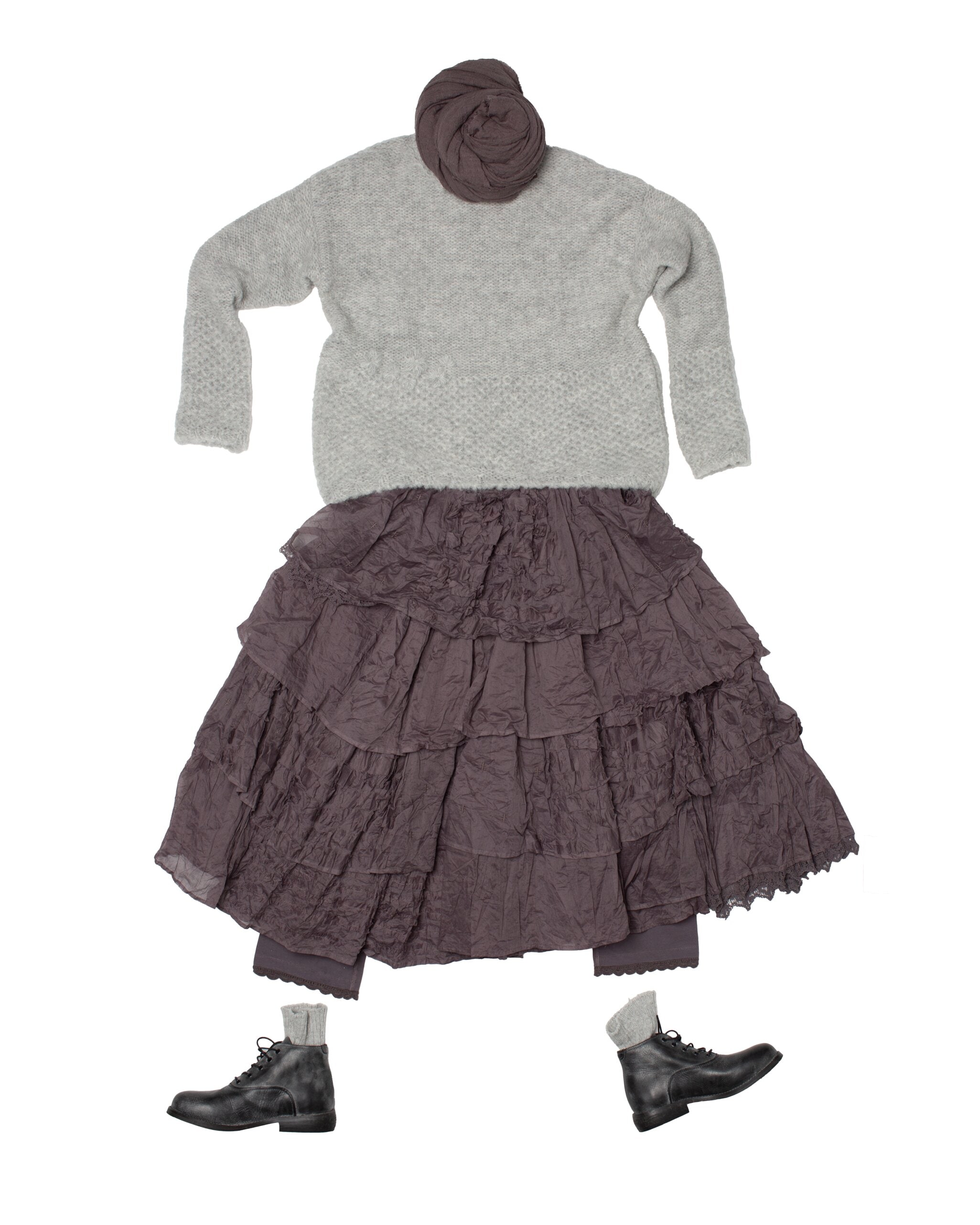 https://www.ewaiwalla.se/pub_docs/files/Ewa-i-Walla-AW25---Lola-knit-Magda-skirt-Ellen-leggings-Judy-shawl.png