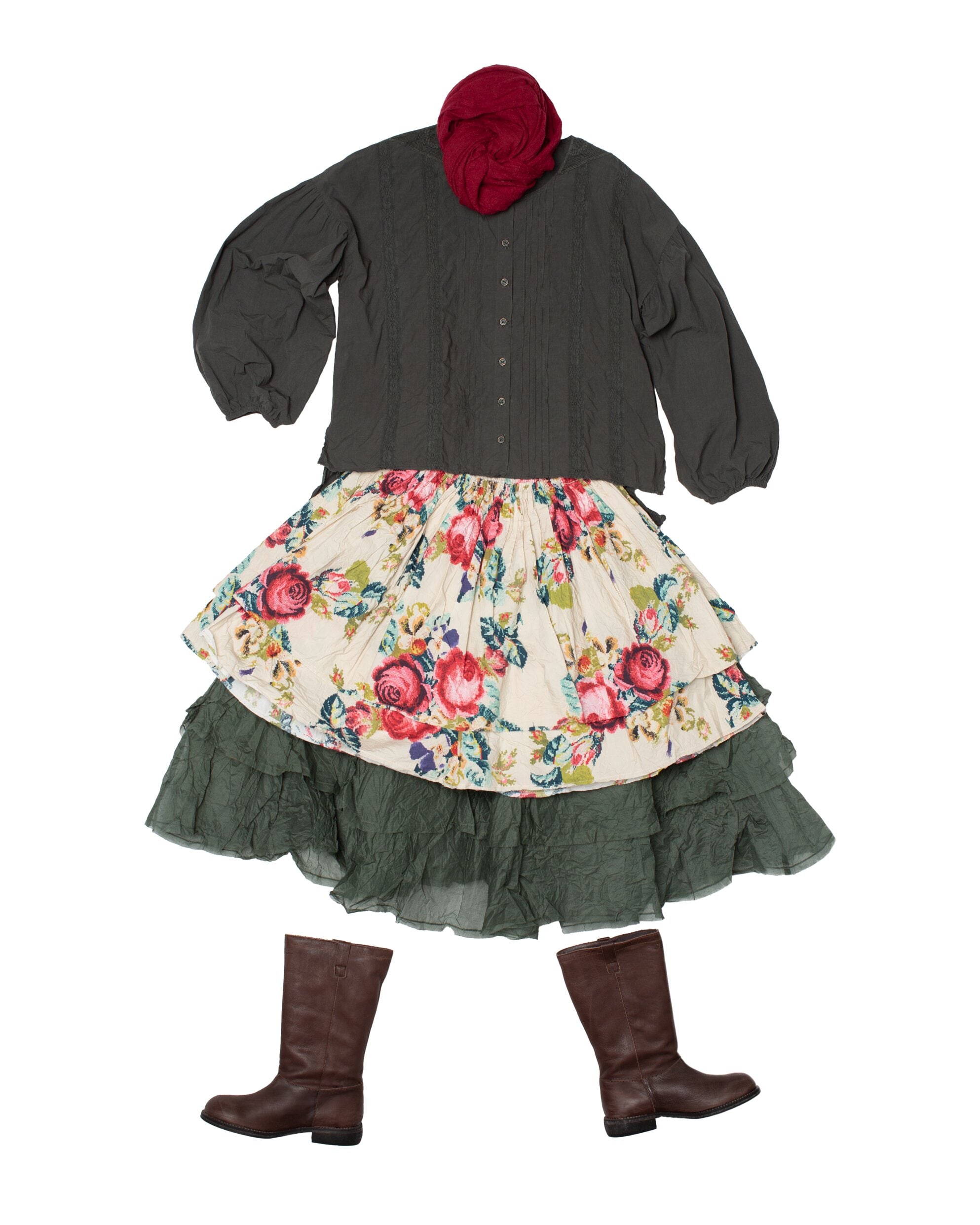 https://www.ewaiwalla.se/pub_docs/files/Ewa-i-Walla-AW25---Odette-blouse-Ewa-skirt-Tine-skirt-Judy-shawl.png