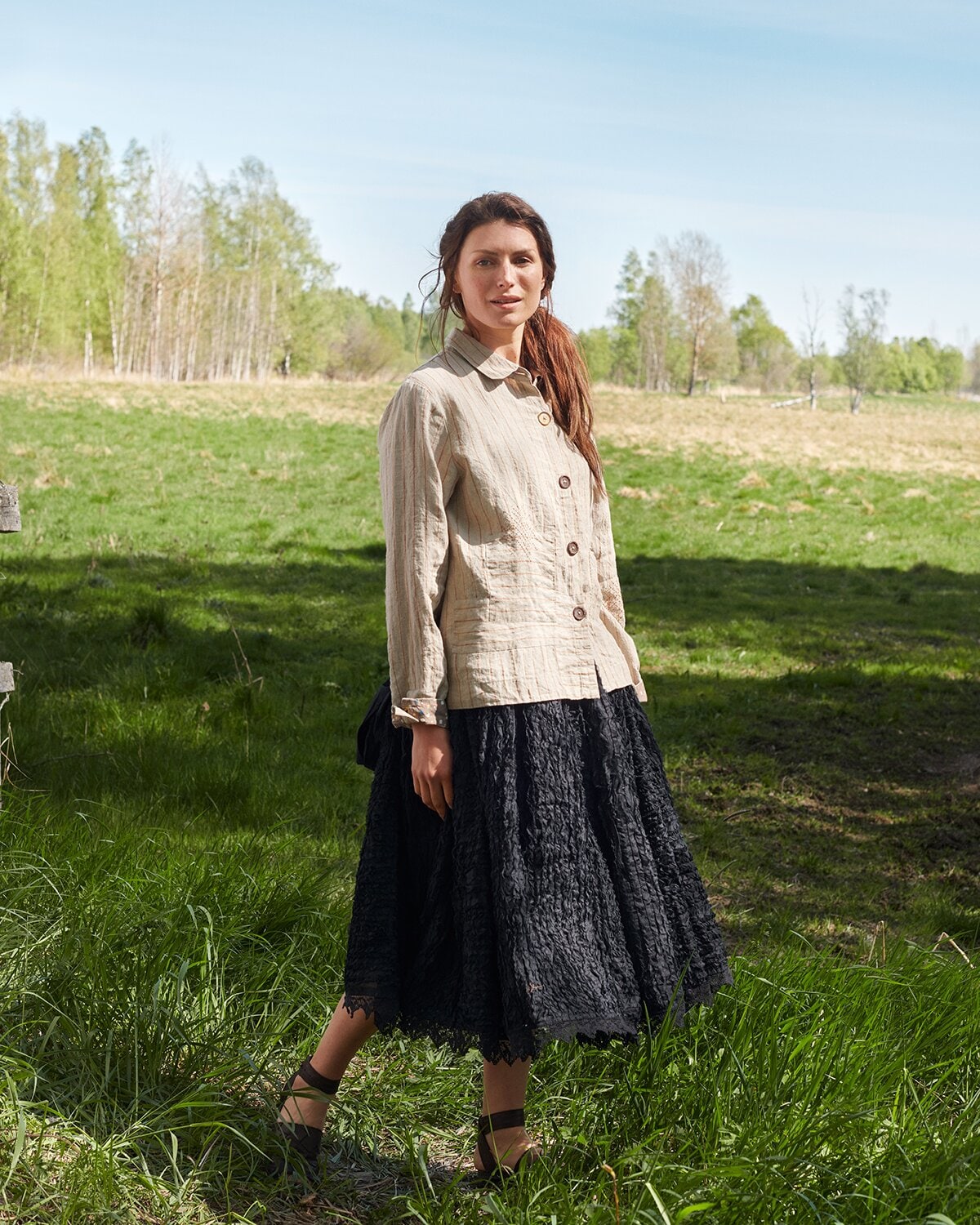 https://www.ewaiwalla.se/pub_docs/files/Startsidan/Ewa-i-Walla-Adolfina-jacket-Axelina-skirt.png