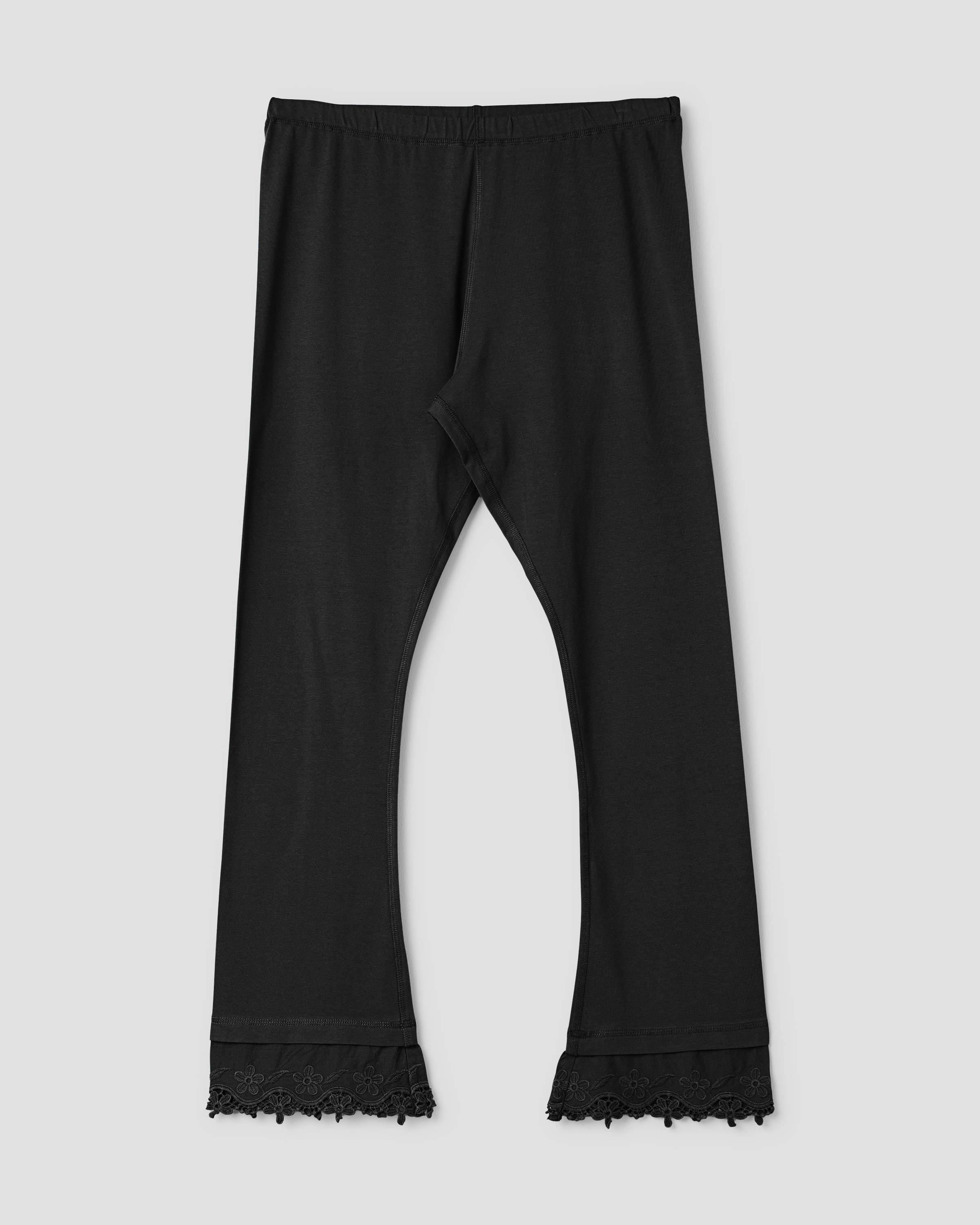 Ellen AW26