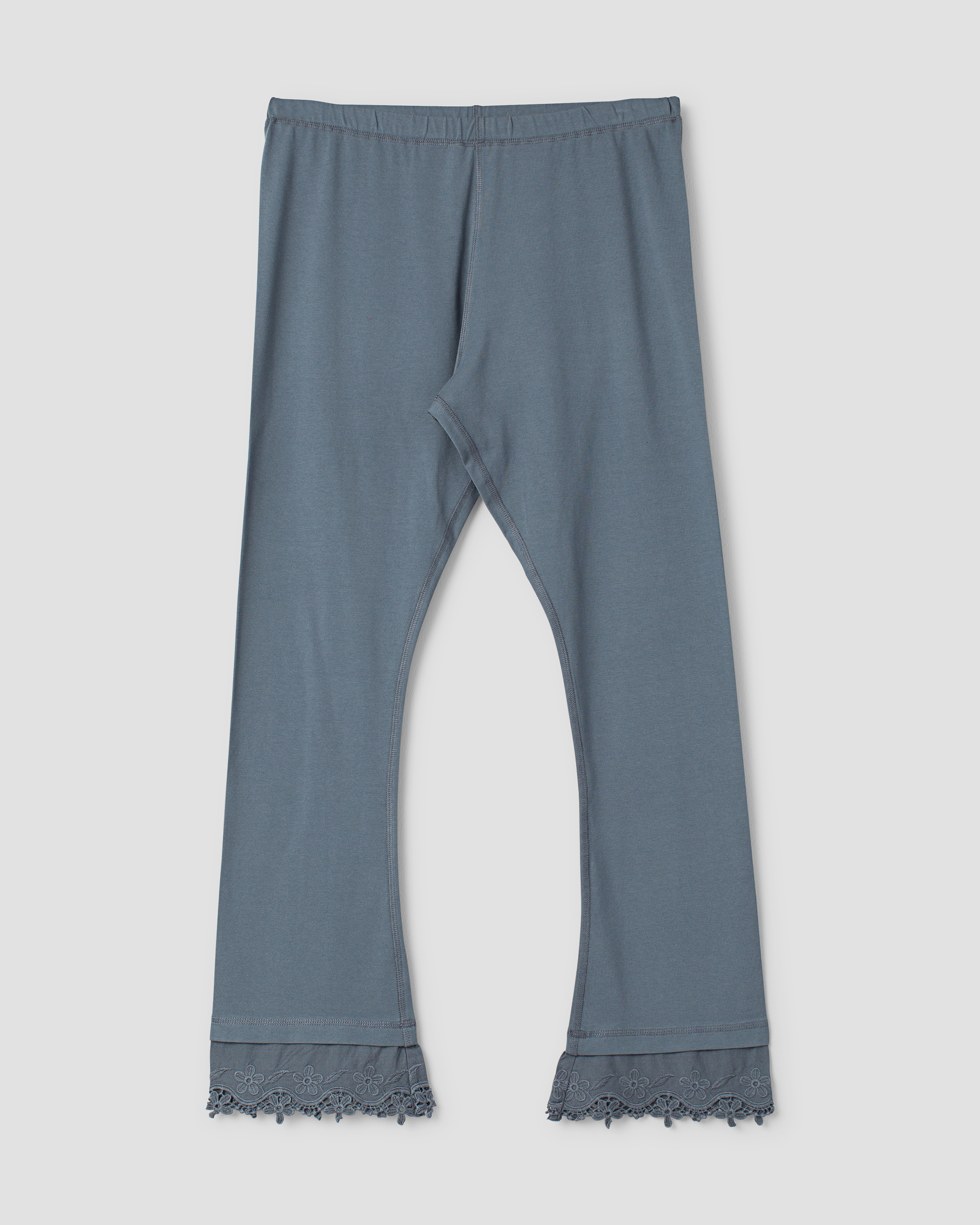 Ellen AW26