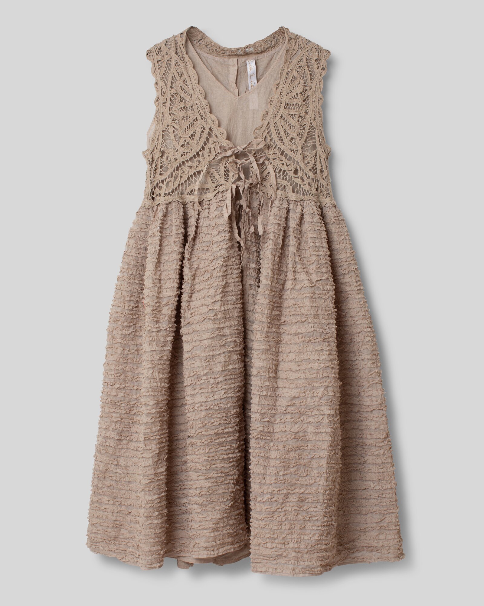 Gustava SS23